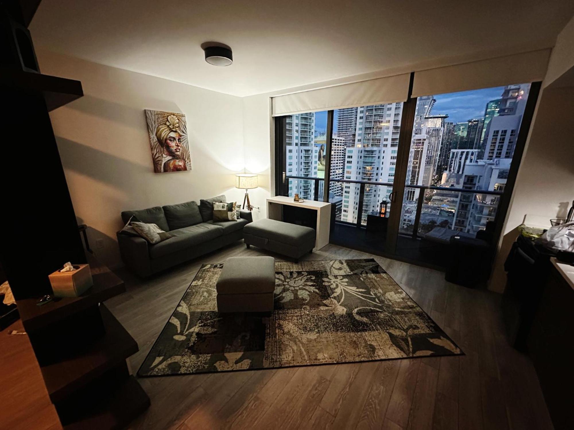 Luxe Ventures Aparthotel